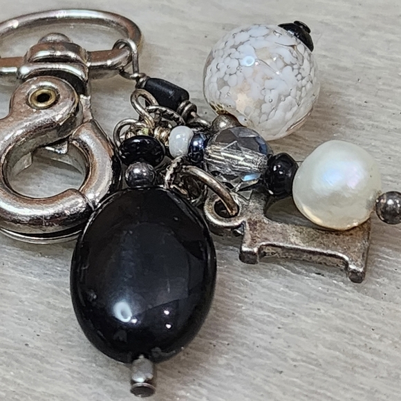 Sterling Silver D Charm Keychain w/ Dragonfly & Beads – SJC 925 - Picture 6 of 6